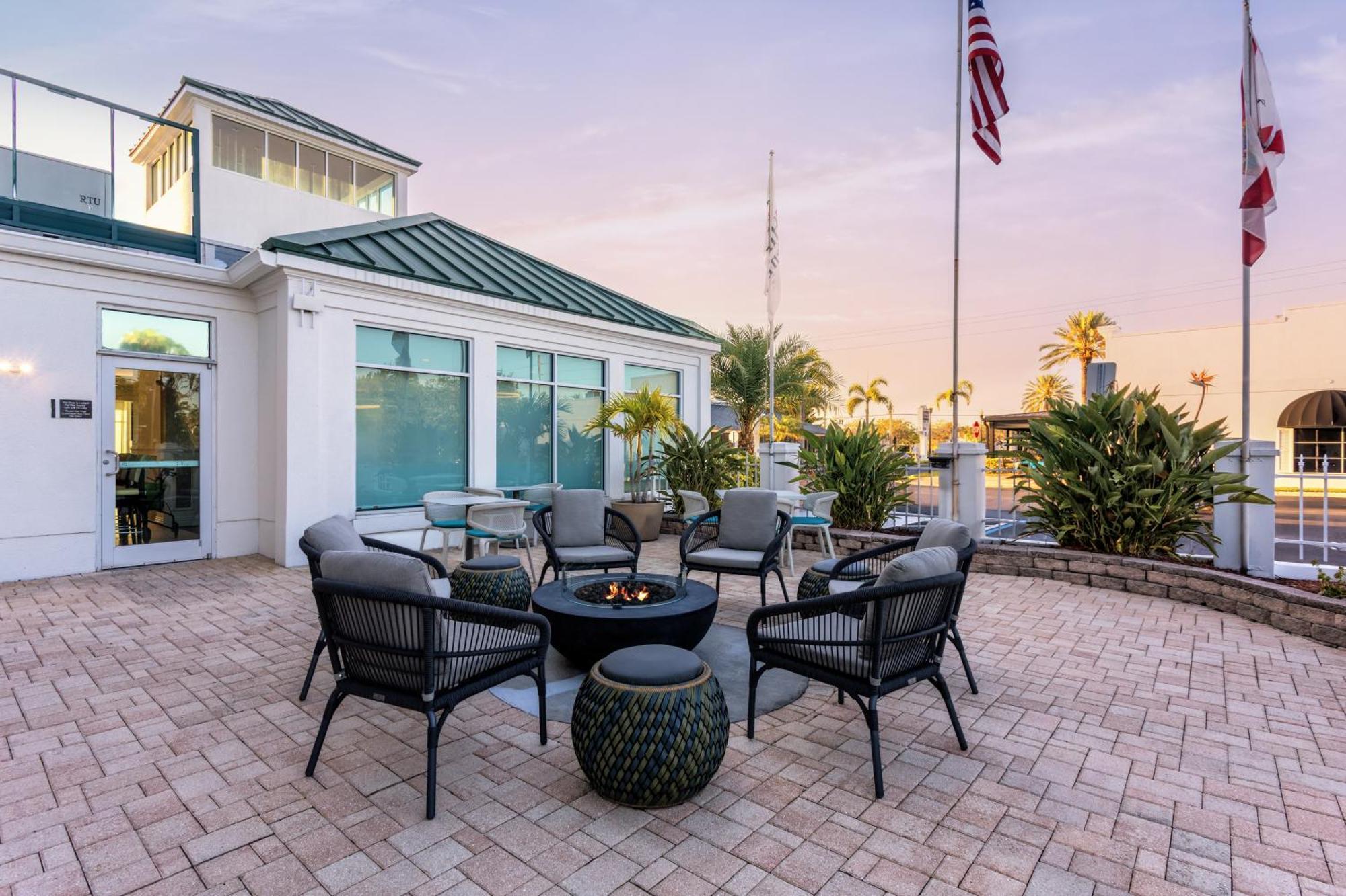 Hilton Garden Inn Tampa Northwest/Oldsmar Buitenkant foto
