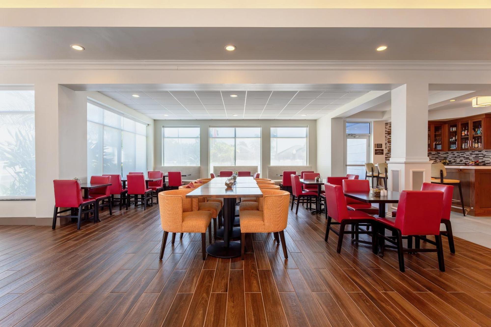 Hilton Garden Inn Tampa Northwest/Oldsmar Buitenkant foto